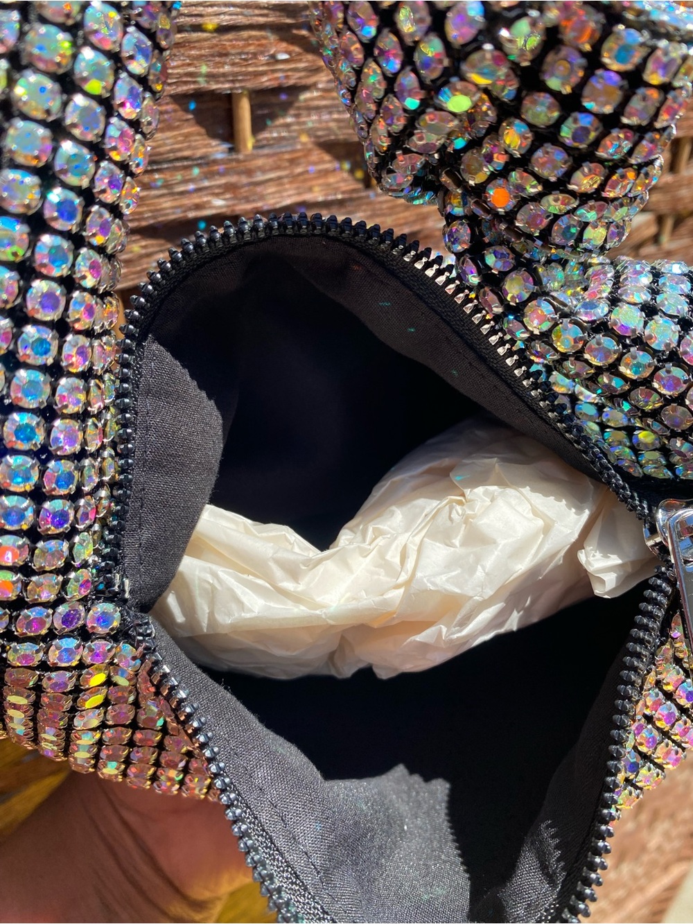 Extremely glamorous Iridescent purse. 💅🏽 - Picture 6 of 8
